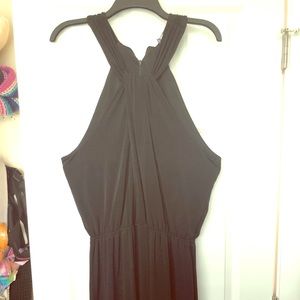 Sleeveless pant suit